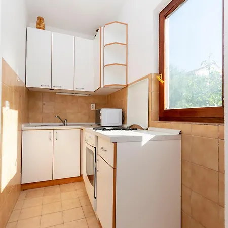 Marija Lägenhet Donji Okrug (Ciovo)