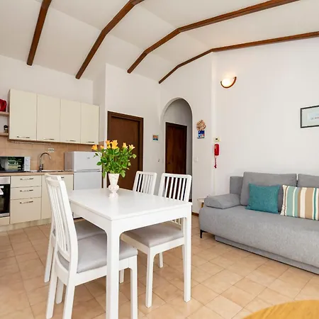 Lägenhet Marija Donji Okrug (Ciovo)