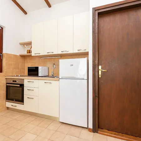 Marija * Donji Okrug (Ciovo)