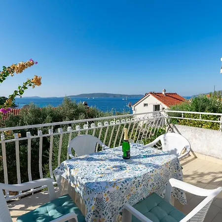 Marija Lägenhet Donji Okrug (Ciovo)